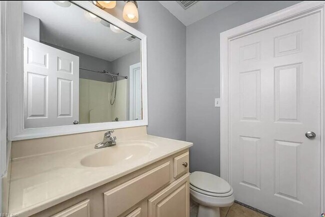 Foto del edificio - Willoughby Beach