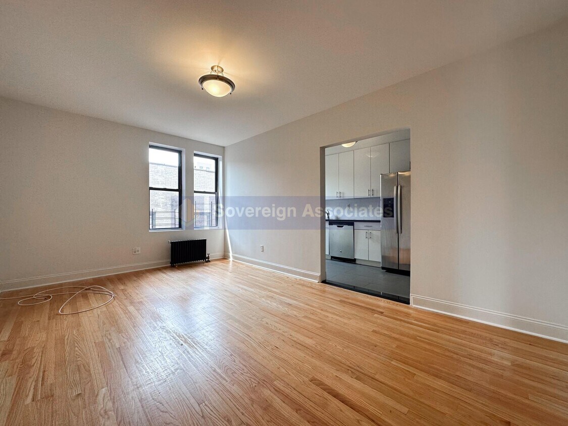 Primary Photo - 282 Cabrini Boulevard