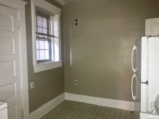 Foto del edificio - 940 Gates Ave