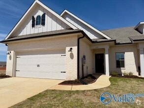 Building Photo - 125 Clift Farm Dr