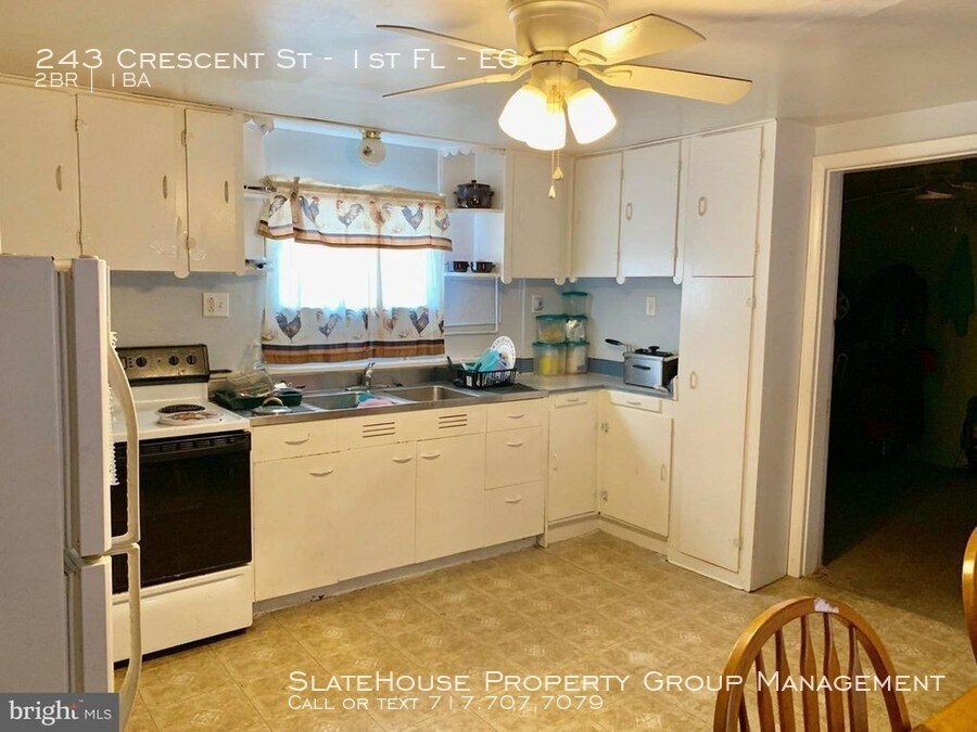 Primary Photo - 243 Crescent St