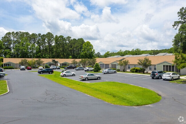Building Photo - The Arbors Townhomes