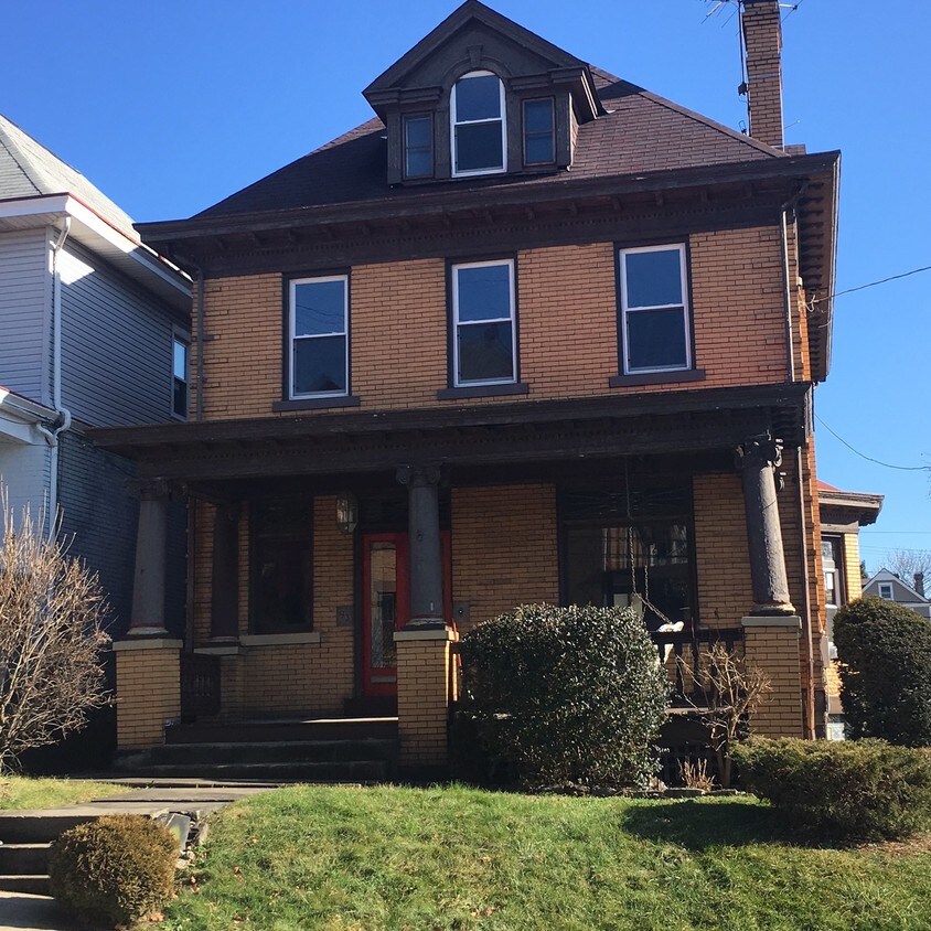 93 Craighead St, Pittsburgh, PA 15211 House Rental in Pittsburgh, PA