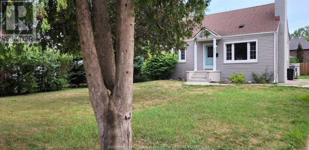 Primary Photo - 4221 Kennedy Dr E