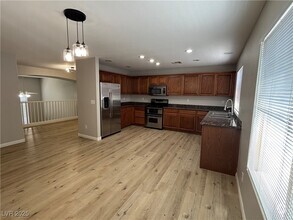 Building Photo - 2764 Red Vista Ct