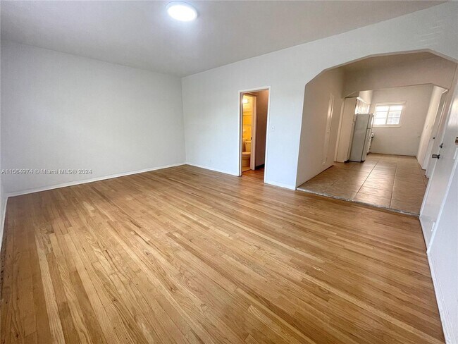 Foto del edificio - 901 7th St