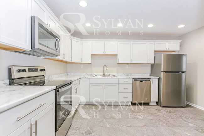 Building Photo - The Lifestyle You Deserve.