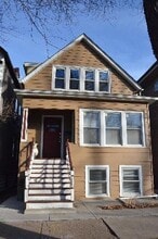 Building Photo - 3129 N St Louis Ave