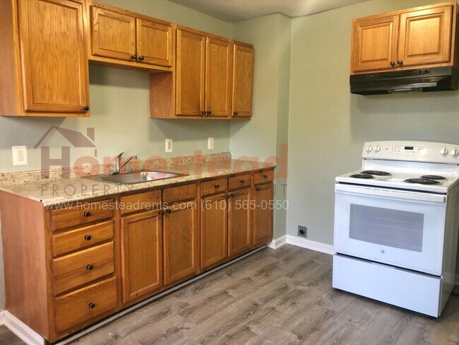 Foto del edificio - Trainer Borough Home for Rent!