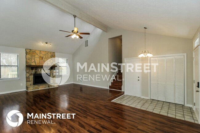 Foto del edificio - 8606 Stone Creek Ct