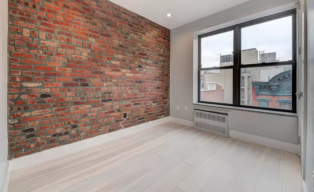 Building Photo - 161 Stanton St