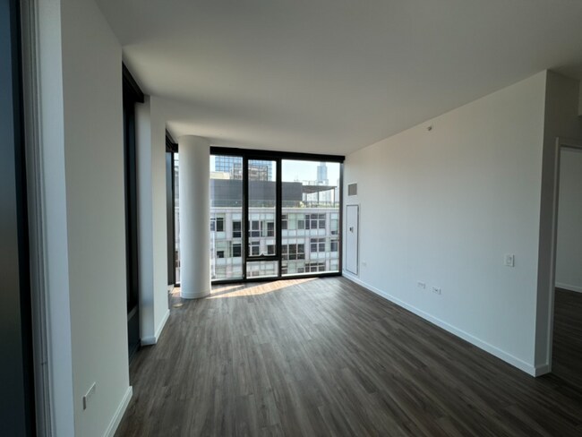 Foto del edificio - 144 N Aberdeen St