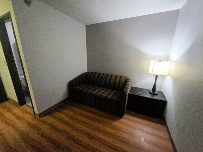 Foto del edificio - Motel 6- LaPorte Rd