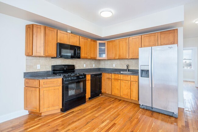 Foto del edificio - 528 47th St