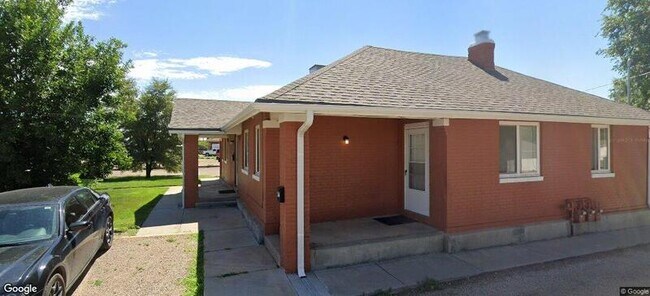 Foto del edificio - 258 Denver St