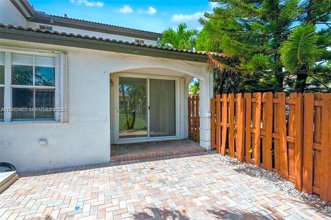 Foto del edificio - 11497 NW 78th Terrace