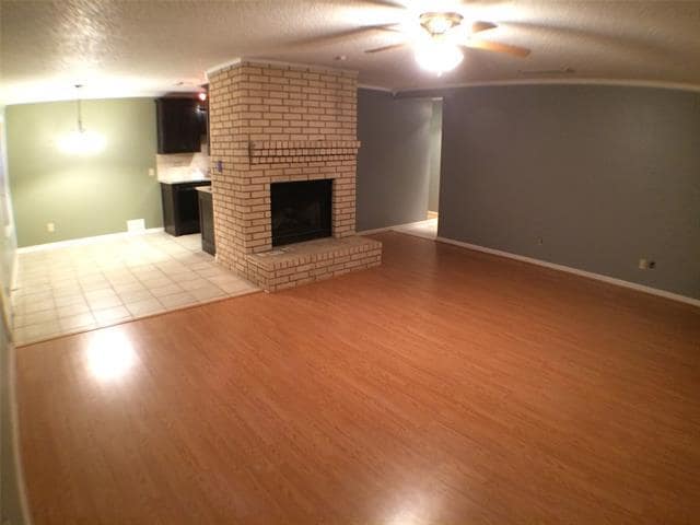 Foto del edificio - 3918 White Oak Ct