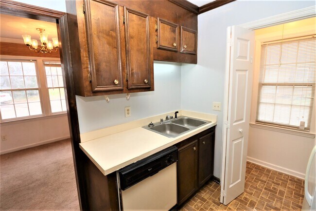 Foto del edificio - 27 Old Clayton Ct