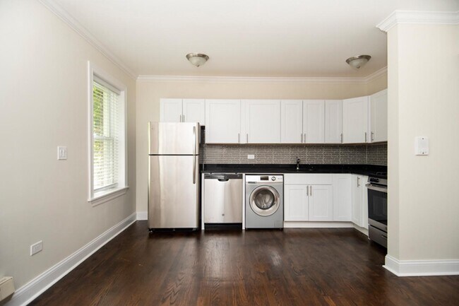 Foto del edificio - 2133 N Dayton St