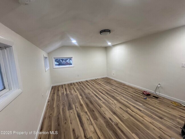 Foto del edificio - 638 Pear St