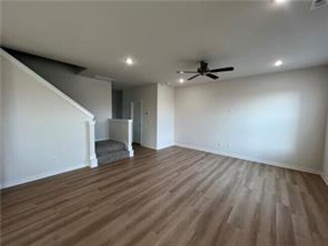 Foto del edificio - Amazing 3 Bedroom - 3.5 Bathroom in Fayetteville!