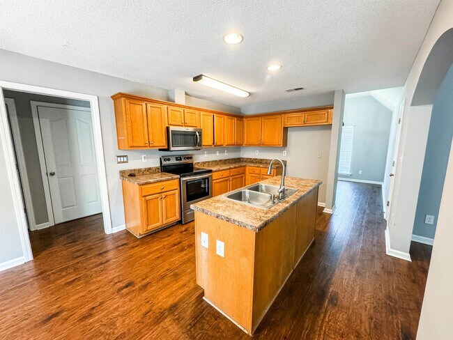 Foto del edificio - 4623 E Ashglen Cir