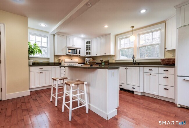 Foto del edificio - 33 Main St