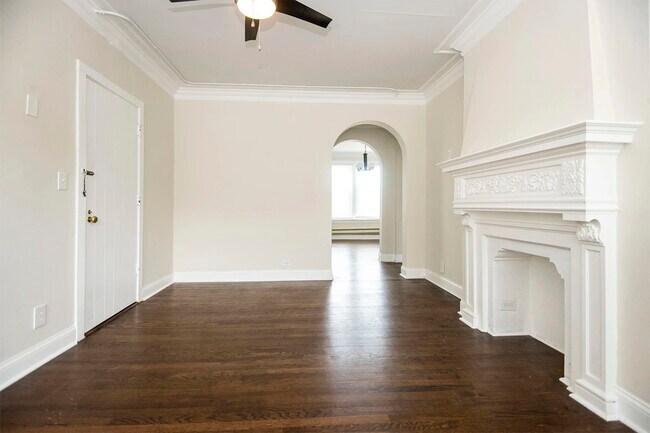 Foto del edificio - 910 Green Bay Rd