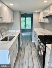Building Photo - 1960 Fountainbrook Ct