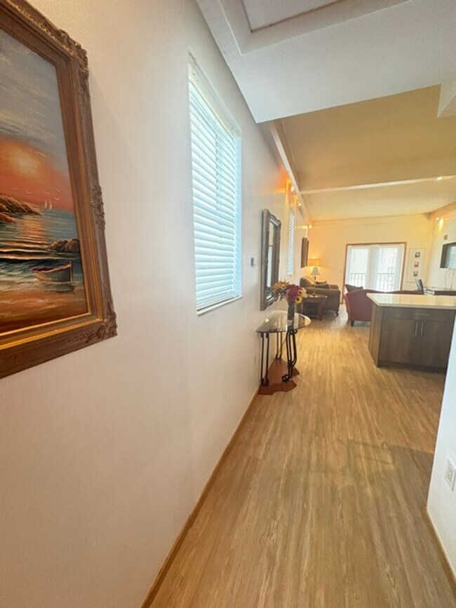 Building Photo - 101 Palm Harbor Pkwy