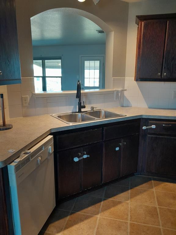 Building Photo - 1309 Marlee Cir