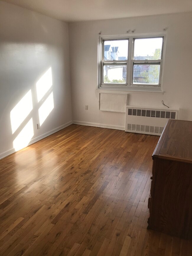 Bed Room3 - 9460 43rd Ave