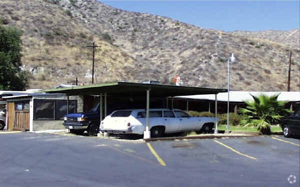 Foto del edificio - KAK Mobile Home Park