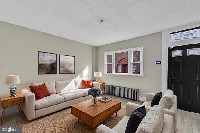 Foto del edificio - 4413 Baker St