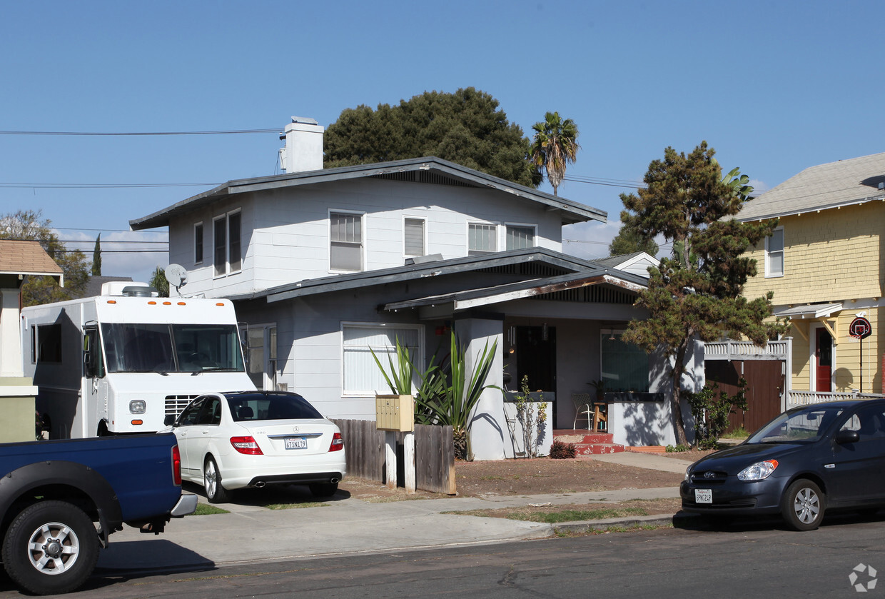 Building Photo - 3044 Juniper St