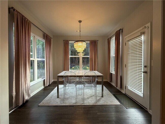 Foto del edificio - 3476 Ashby Pond Ln