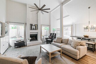 Building Photo - 1565 Beaconshire