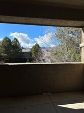 Building Photo - 900 South Mdws