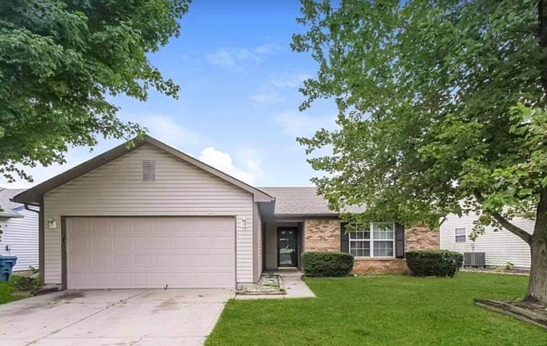 Primary Photo - 6231 Longmeadow Dr