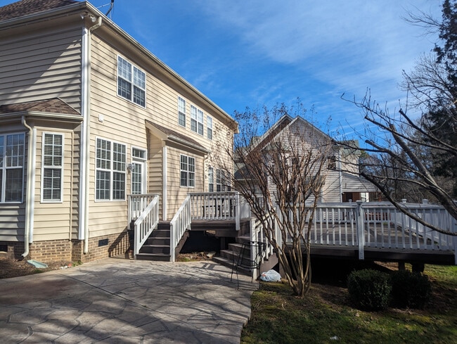 Building Photo - Room in Single Family Home on Priory Ct