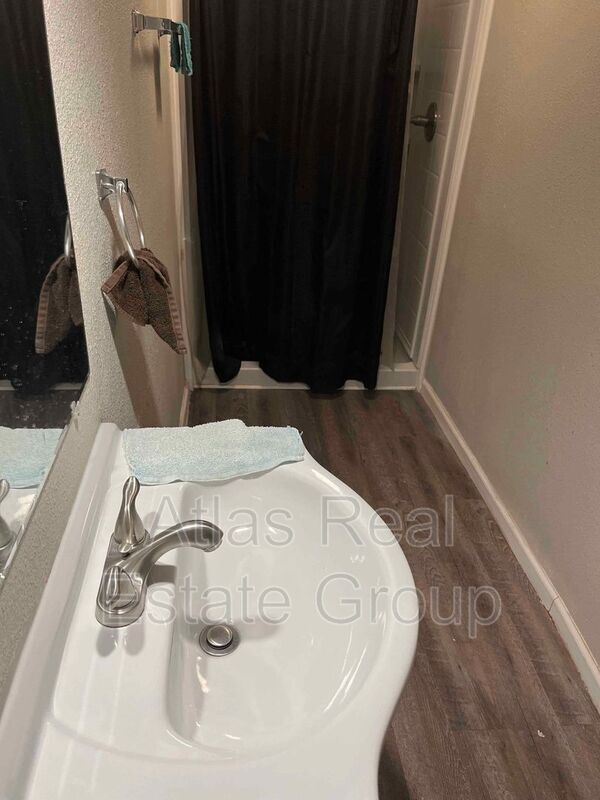 Foto del edificio - 2017 S Hannibal St