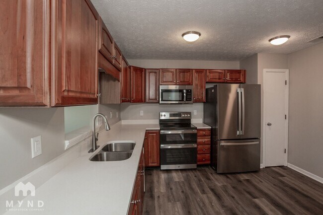 Building Photo - 6822 Bluestem Ct