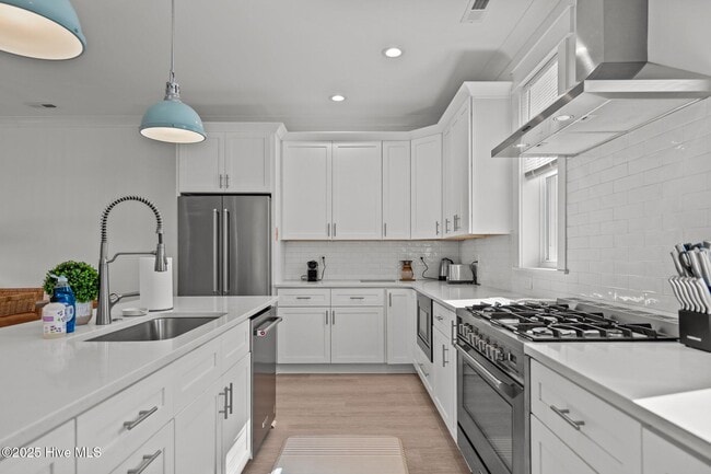 Building Photo - 1622 Swordfish Ln