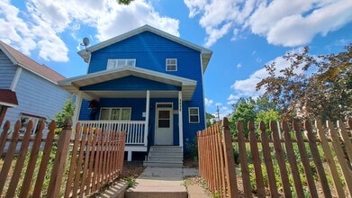 Building Photo - 1512 Park Ave