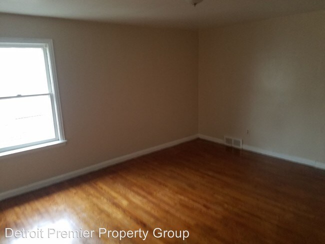 Building Photo - 3 br, 1.5 bath House - 19142 Marlowe