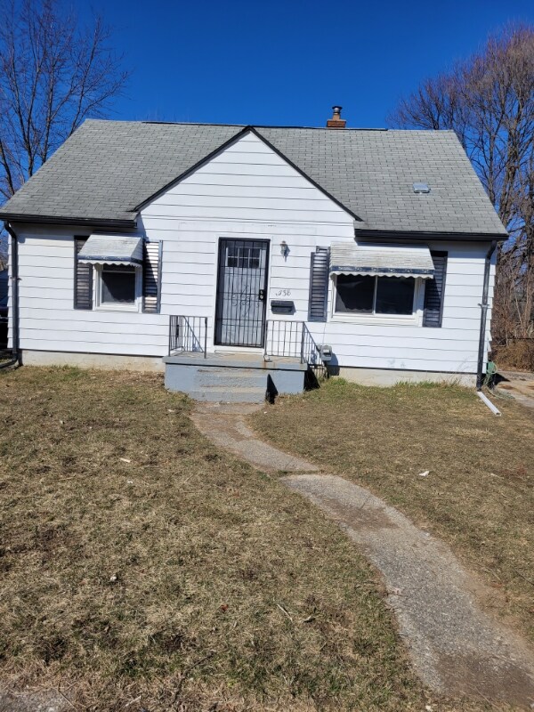 2738 Raskob St, Flint, MI 48504 House Rental in Flint, MI