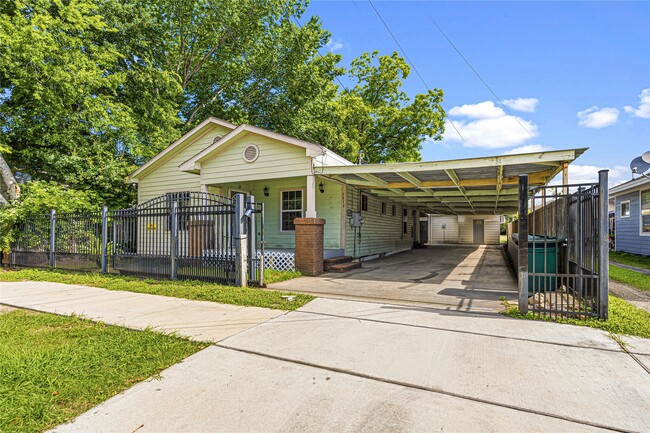 Building Photo - 7839 Goode St