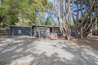 Building Photo - 1303 Chamisal Way
