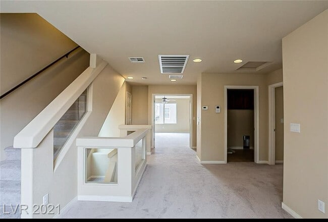 Building Photo - 6723 Flamenco Ct
