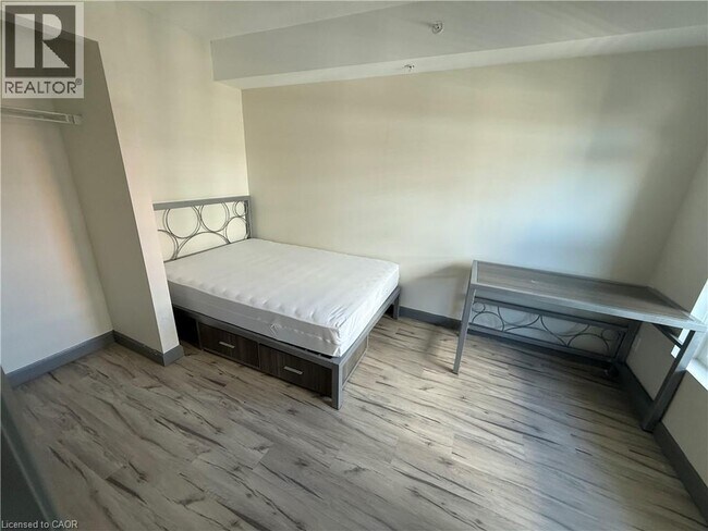 Building Photo - 258A SUNVIEW Street Unit# 1818